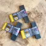 Твърдо сирене Yak Snack с боровинка – среден размер